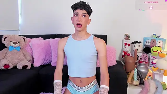 James BrownT online show from November 18, 2025, 5:49 pm