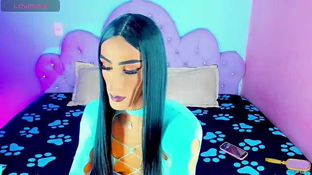 Snapshot of Julie_Lovelyx1 chatting on June 16, 2026, 4:56 am Julie Lovelyx1 online show from June 16, 2026, 4:56 am