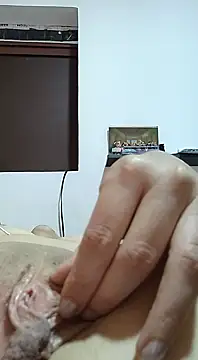 Ana-traviesa online show from December 28, 2024, 4:30 pm