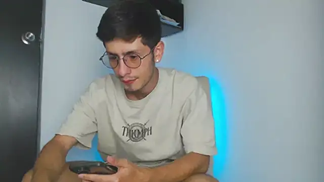 Andy collins   online show from October 18, 2025, 12:12 am