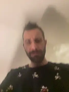 gryzoon online show from March 2, 2026, 2:45 am