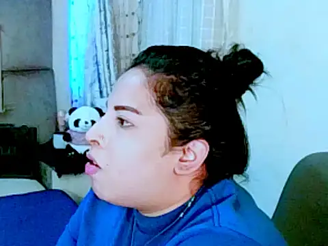 indiantopaz694u online show from November 18, 2025, 5:55 am