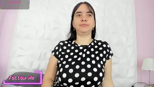 Valeriagomez  online show from November 28, 2025, 12:05 pm