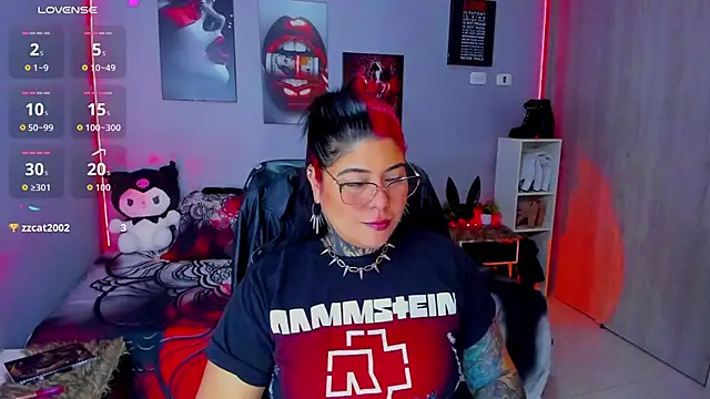 Veronika metal online show from October 20, 2025, 8:04 am