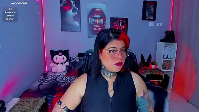 Veronika metal online show from October 4, 2025, 1:56 pm