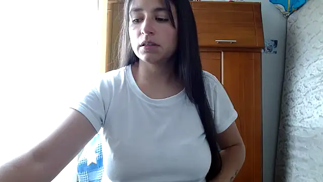 Snapshot of Escarcha-blue chatting on April 30, 2026, 4:36 pm Escarcha-blue online show from April 30, 2026, 4:36 pm