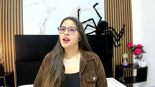 Samy jons online show from October 17, 2025, 6:43 pm