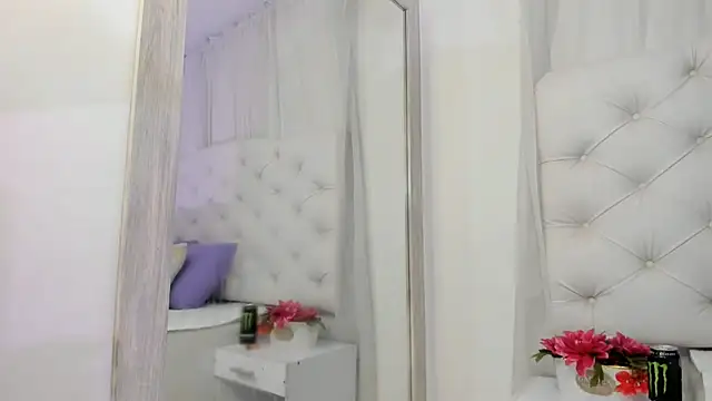 kamii arias online show from October 16, 2025, 2:14 pm