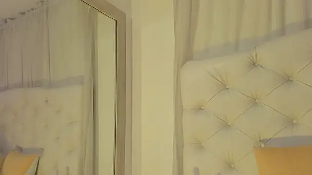 kamii arias online show from November 25, 2025, 2:28 pm