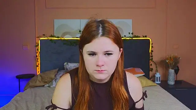 Eva Starlight online show from November 16, 2025, 4:17 am