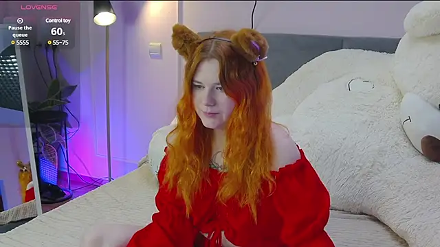 Eva Starlight online show from March 9, 2025, 4:05 am