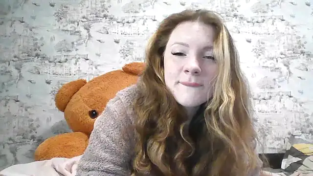 Snapshot of Eveline_May chatting on February 14, 2026, 11:21 am Eveline May online show from February 14, 2026, 11:21 am