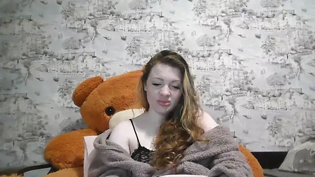 Snapshot of Eveline_May chatting on February 18, 2026, 1:51 pm Eveline May online show from February 18, 2026, 1:51 pm