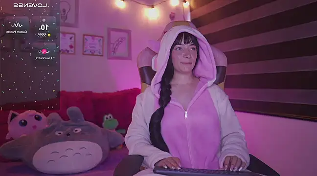 issa monterrey online show from March 6, 2025, 6:48 pm