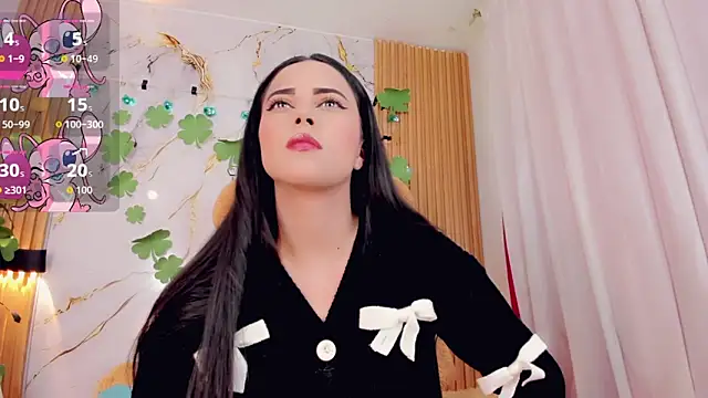 ValeriCardenas online show from March 25, 2026, 1:50 am