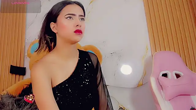 Snapshot of ValeriCardenas chatting on September 18, 2025, 12:02 am ValeriCardenas online show from September 18, 2025, 12:02 am