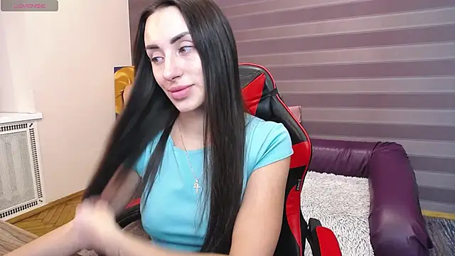 Snapshot of JenniferStone chatting on October 21, 2025, 6:57 am JenniferStone online show from October 21, 2025, 6:57 am