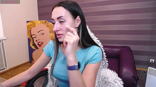 Snapshot of JenniferStone chatting on January 17, 2026, 11:36 am JenniferStone online show from January 17, 2026, 11:36 am