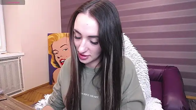 Snapshot of JenniferStone chatting on February 15, 2026, 8:13 am JenniferStone online show from February 15, 2026, 8:13 am