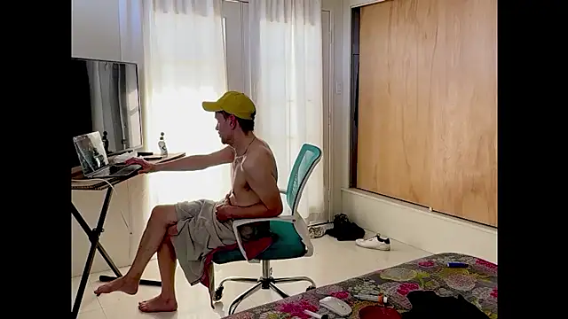 Snapshot of webtonight chatting on February 25, 2025, 10:20 pm webtonight online show from February 25, 2025, 10:20 pm