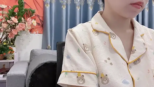 shishi 101 online show from September 29, 2025, 1:23 am