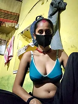 Divya Chandok online show from September 22, 2025, 10:49 pm