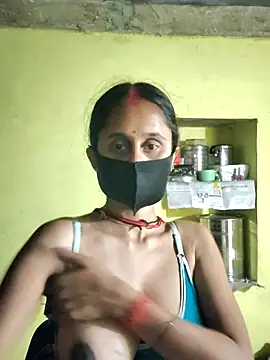 Divya Chandok online show from October 25, 2025, 7:58 pm