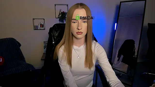 doll vey online show from September 26, 2025, 7:32 pm