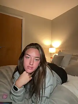 MissMaisiex online show from October 9, 2025, 8:09 pm