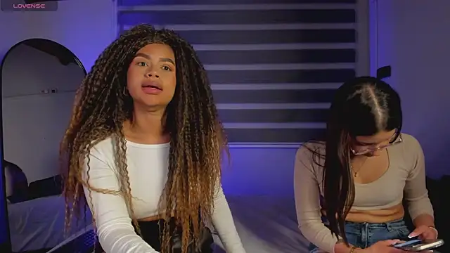 Snapshot of sweet_obsession__ chatting on October 24, 2025, 10:42 pm sweet obsession online show from October 24, 2025, 10:42 pm