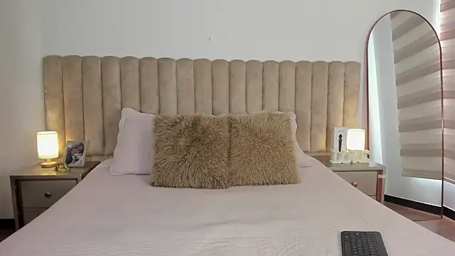 Sophie Restrepo online show from March 2, 2026, 3:19 pm