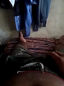 abbai dengutha online show from November 3, 2025, 9:24 am