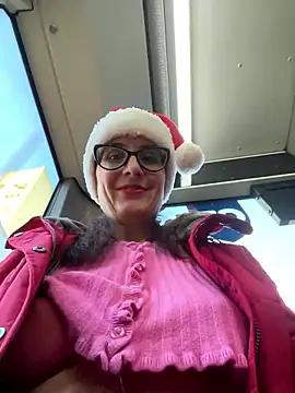 NataKitten online show from December 23, 2025, 6:34 am