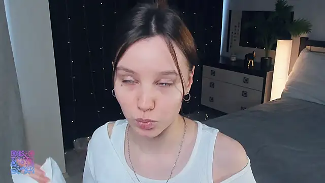 EdinaCordner online show from March 3, 2025, 10:49 am