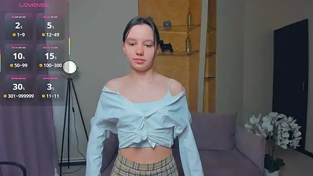 EdinaCordner online show from September 25, 2025, 10:21 am