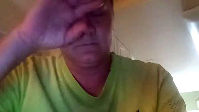 wetnwildforyou online show from September 29, 2025, 6:24 pm