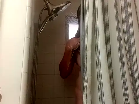 wetnwildforyou online show from October 4, 2025, 5:25 pm