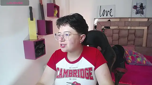 safyka online show from September 30, 2025, 12:38 am