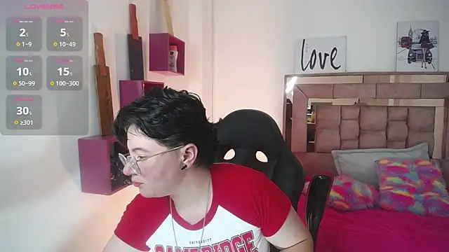 safyka online show from October 2, 2025, 12:47 am