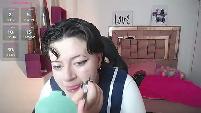 safyka online show from November 11, 2025, 1:00 am