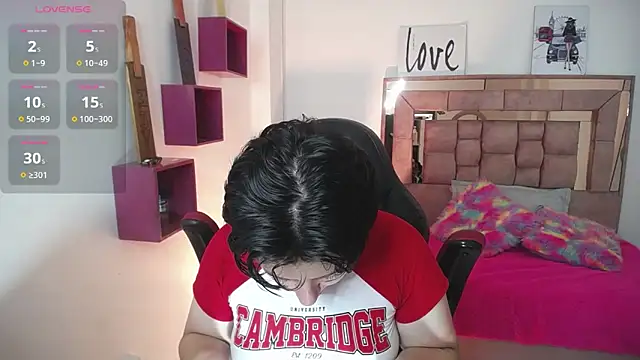 safyka online show from October 18, 2025, 1:40 am