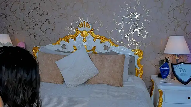 ScarlettWallace online show from March 15, 2025, 7:59 pm