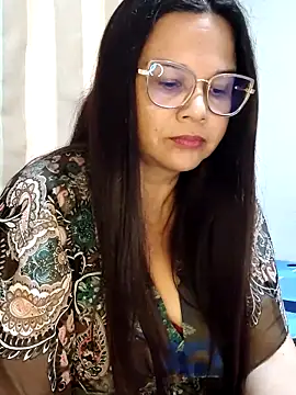Snapshot of Novata chatting on June 14, 2026, 7:26 pm Novata online show from June 14, 2026, 7:26 pm