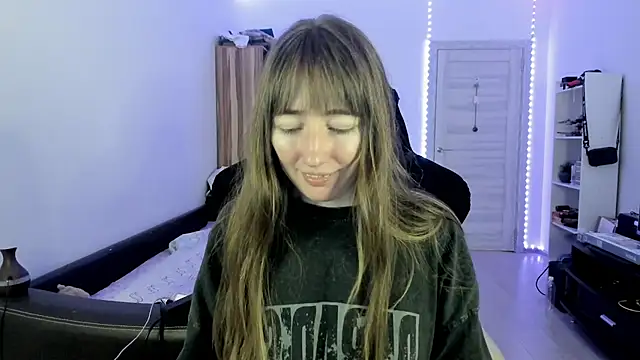 bekkawell online show from December 15, 2025, 3:51 pm