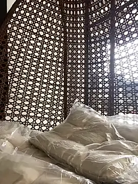 Mila LS online show from March 6, 2025, 1:46 pm