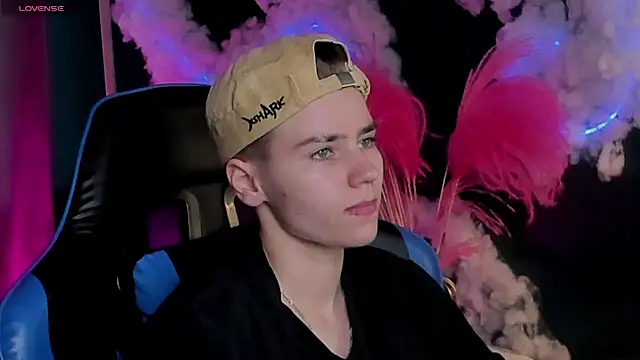 Jean Wilsons online show from April 19, 2026, 11:11 am