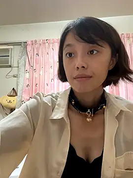 ladypaggy online show from September 30, 2025, 8:53 am