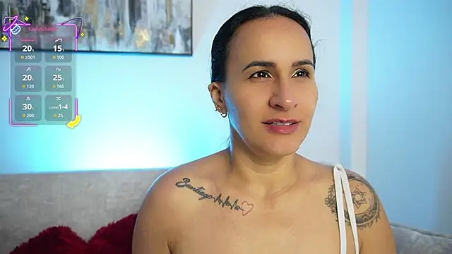 Sara Charmy online show from October 18, 2025, 11:23 am