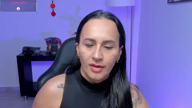 Sara Charmy online show from June 27, 2026, 12:11 pm