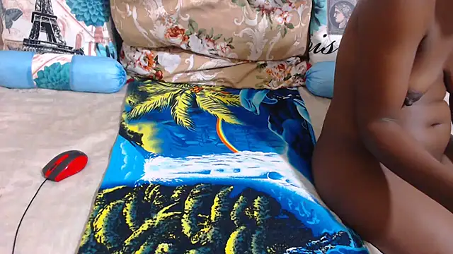 ChocolateClit online show from January 7, 2026, 9:09 pm